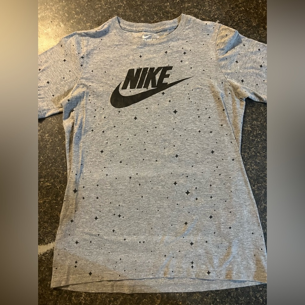The Nike Tee
